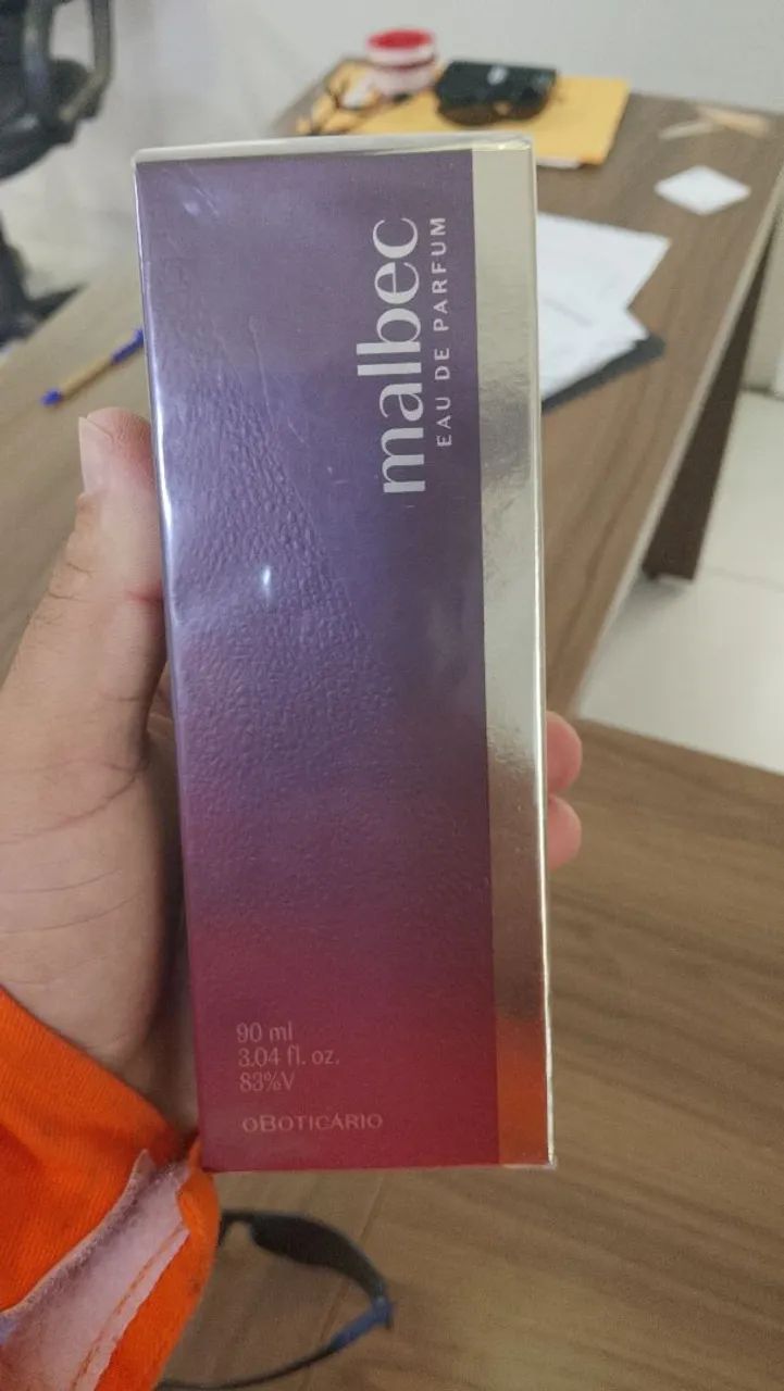 Perfume Malbec nunca usado 