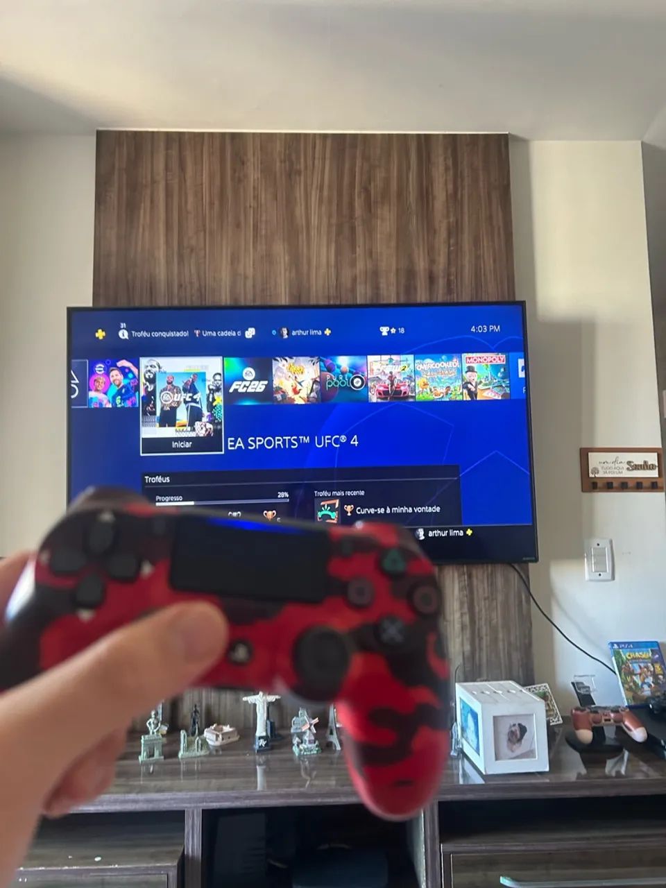 PS4 SLIM 1TB - Foto 3