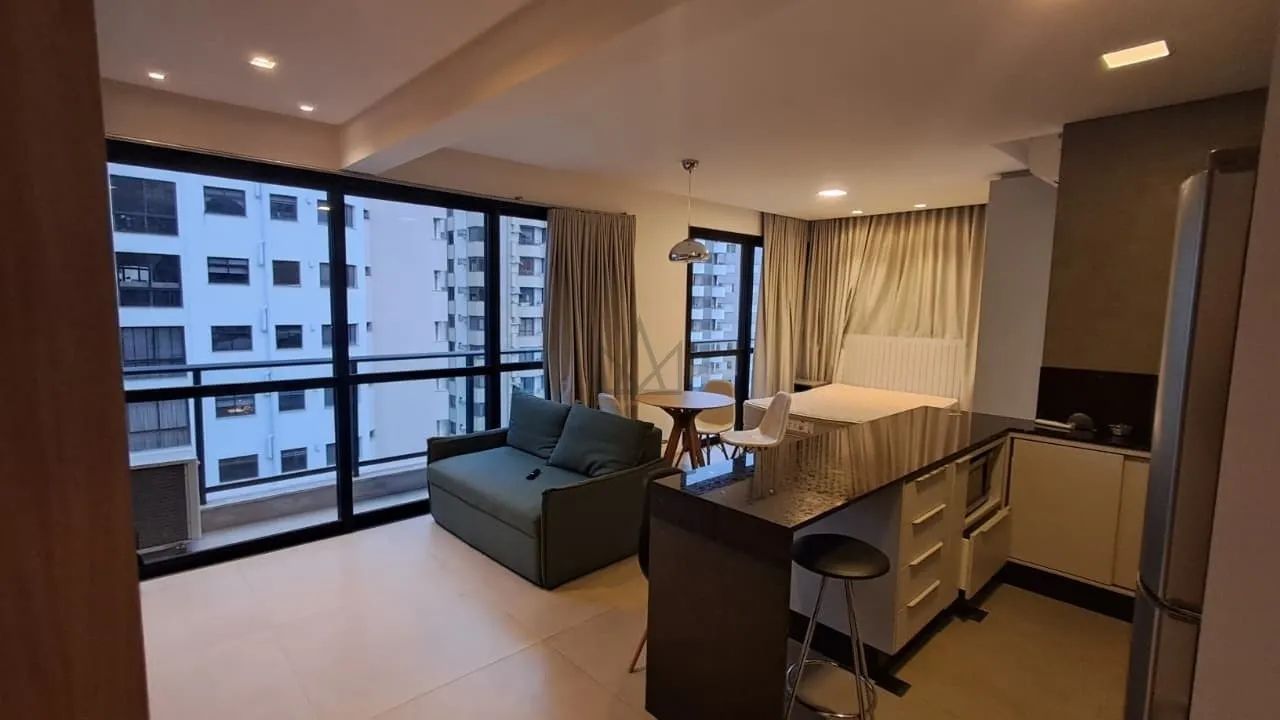 Apartamento 1 dormitório Beira Mar