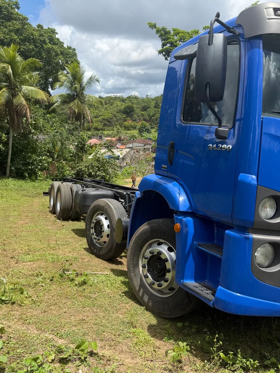 Caminhão Volkswagen 24 280 ano 2019 BITRUCK novíssimo R$350.000 - Foto 8