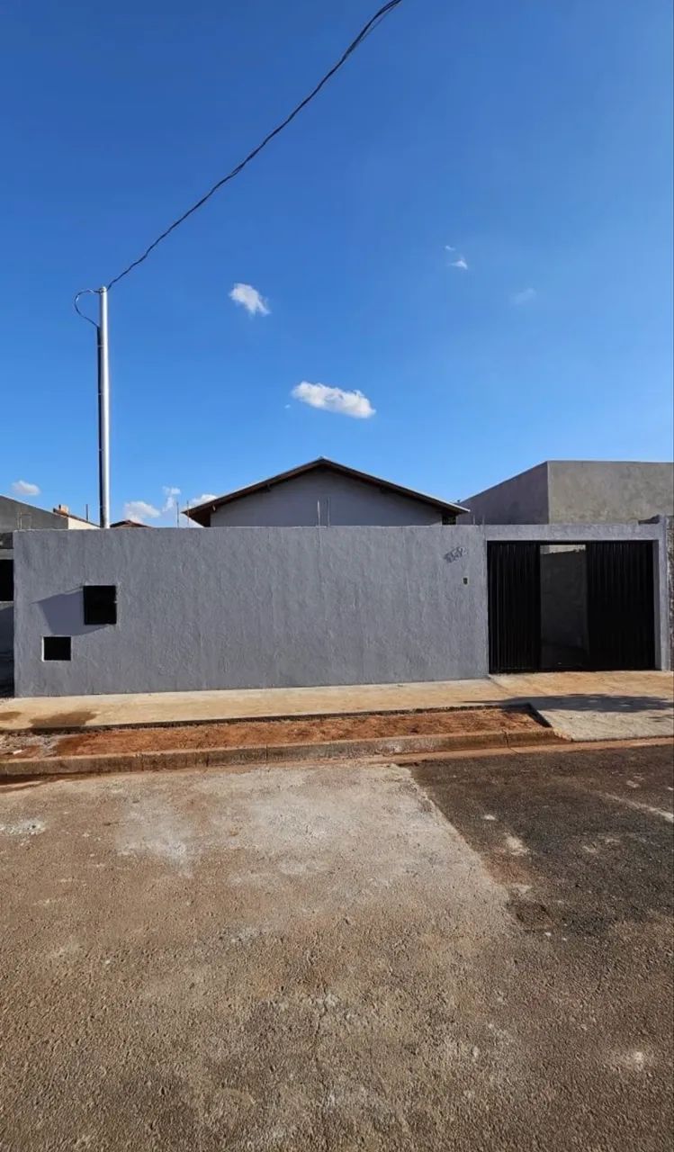 CASA ÁGUAS LINDAS  
