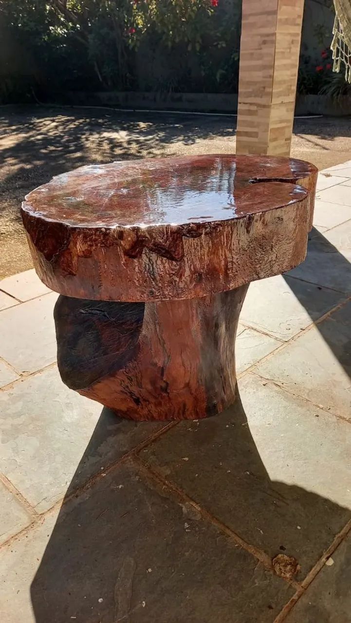 Vendo Mesa Rústica de Madeira Resinada