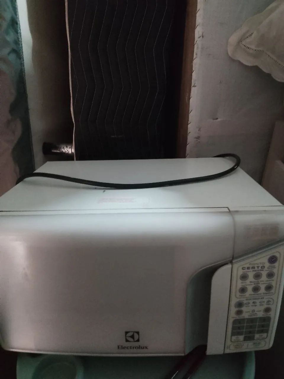 Vende se , microondas Eletrolux  - Foto 2