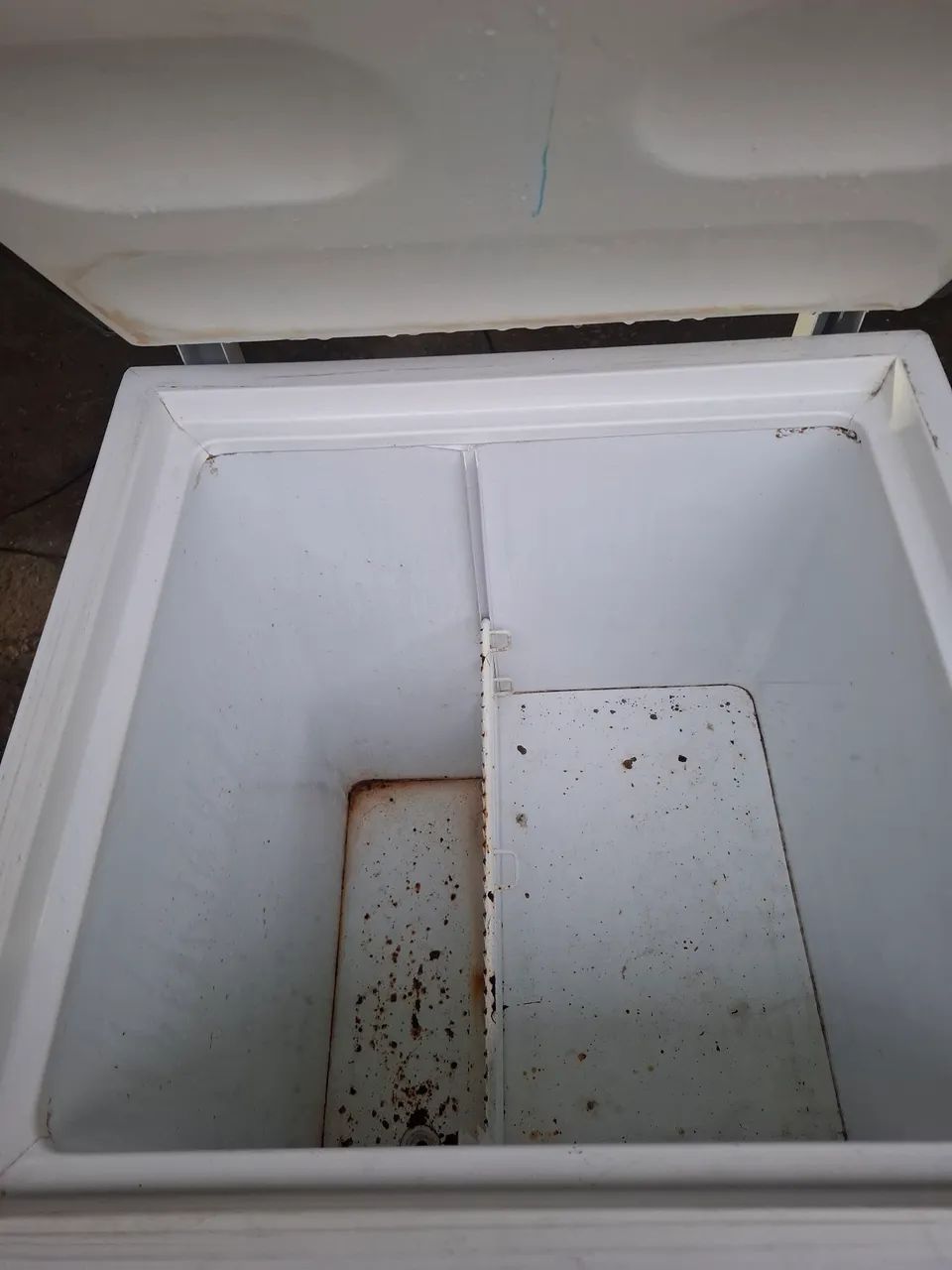 Freezer deitado uma tampa. - Foto 5