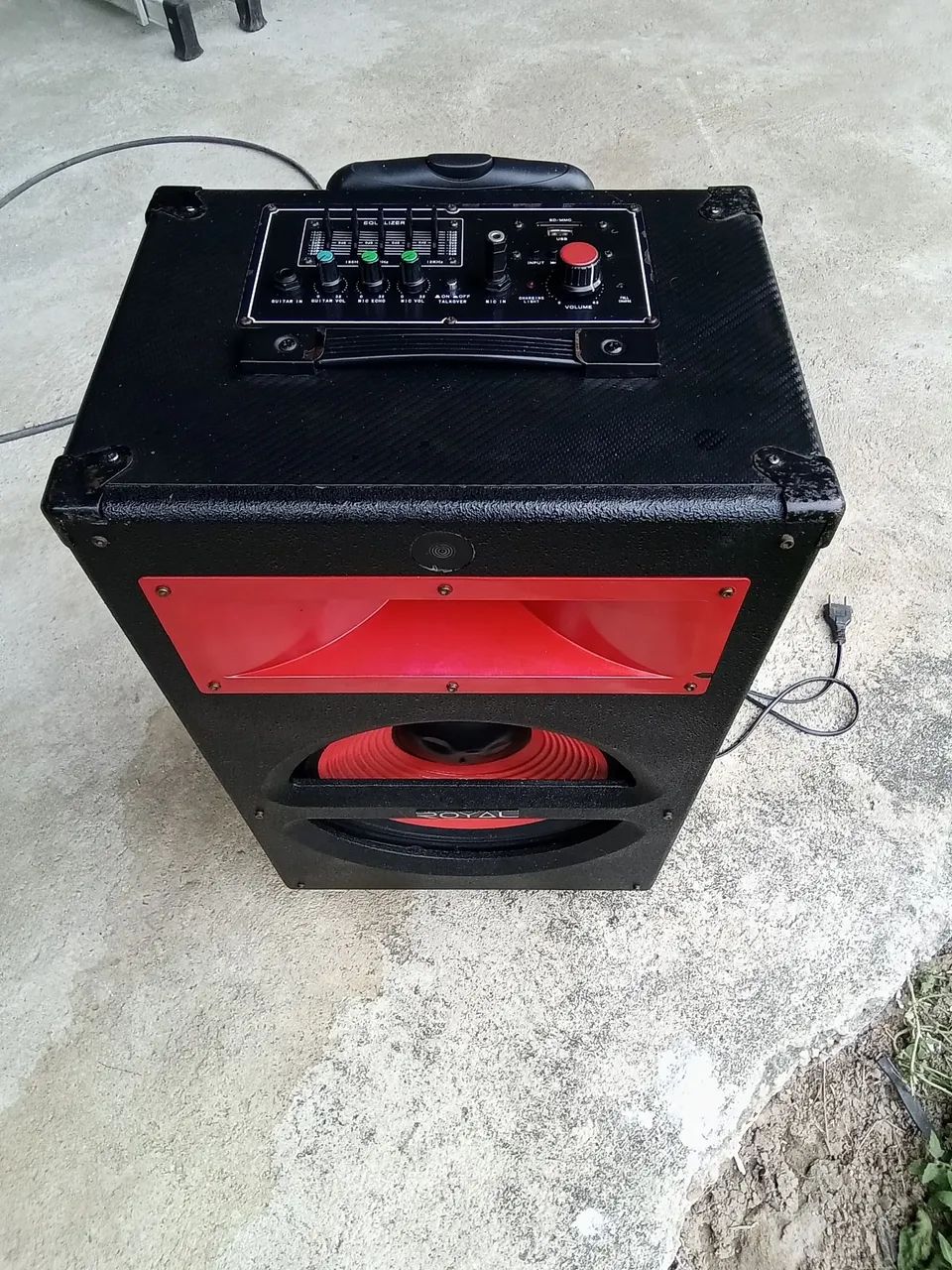 Vendo caixa amplificada. Pega pendrive. - Foto 2