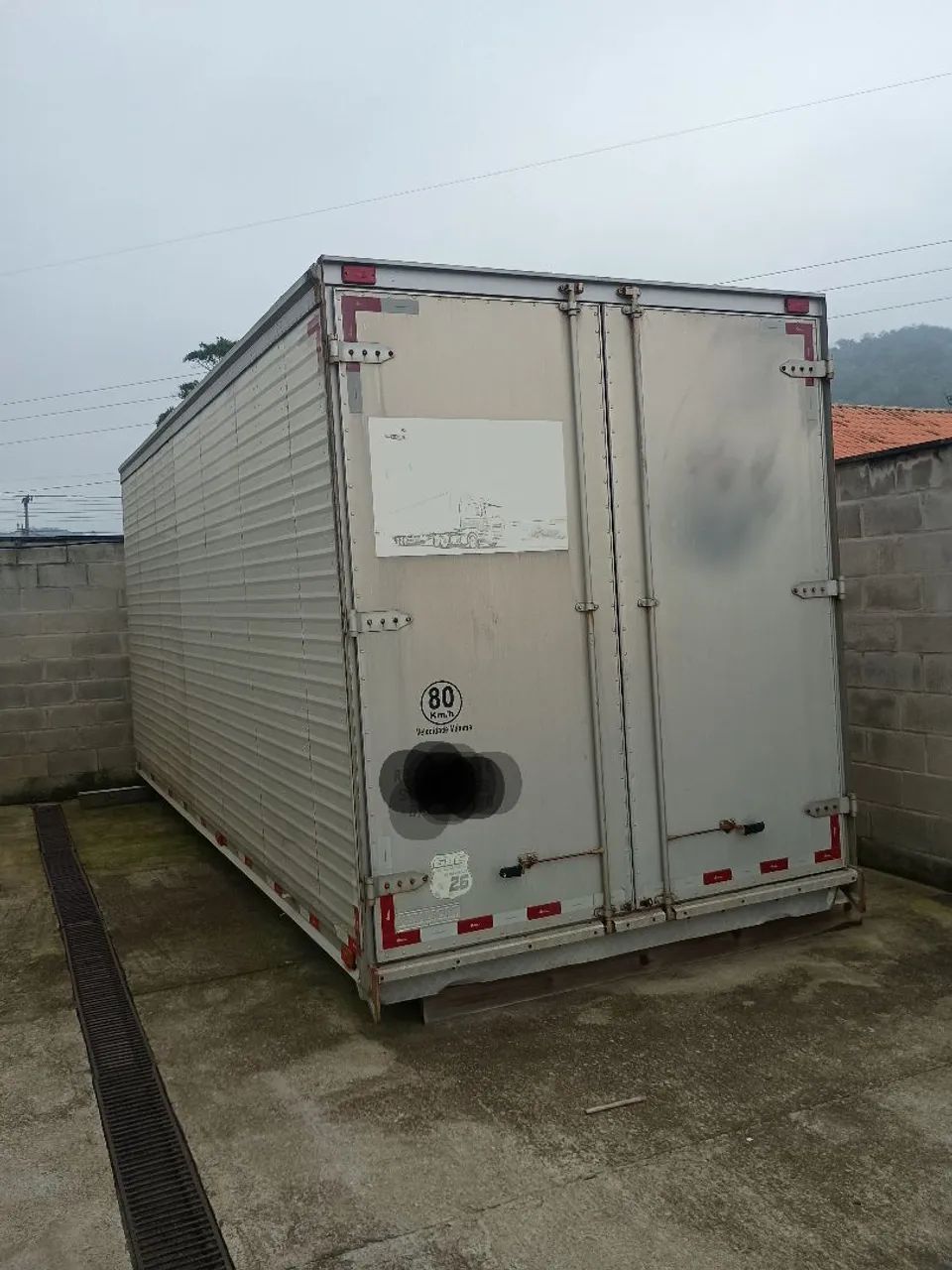 Baú de caminhão 3/4 fabricação 2020 - Foto 2