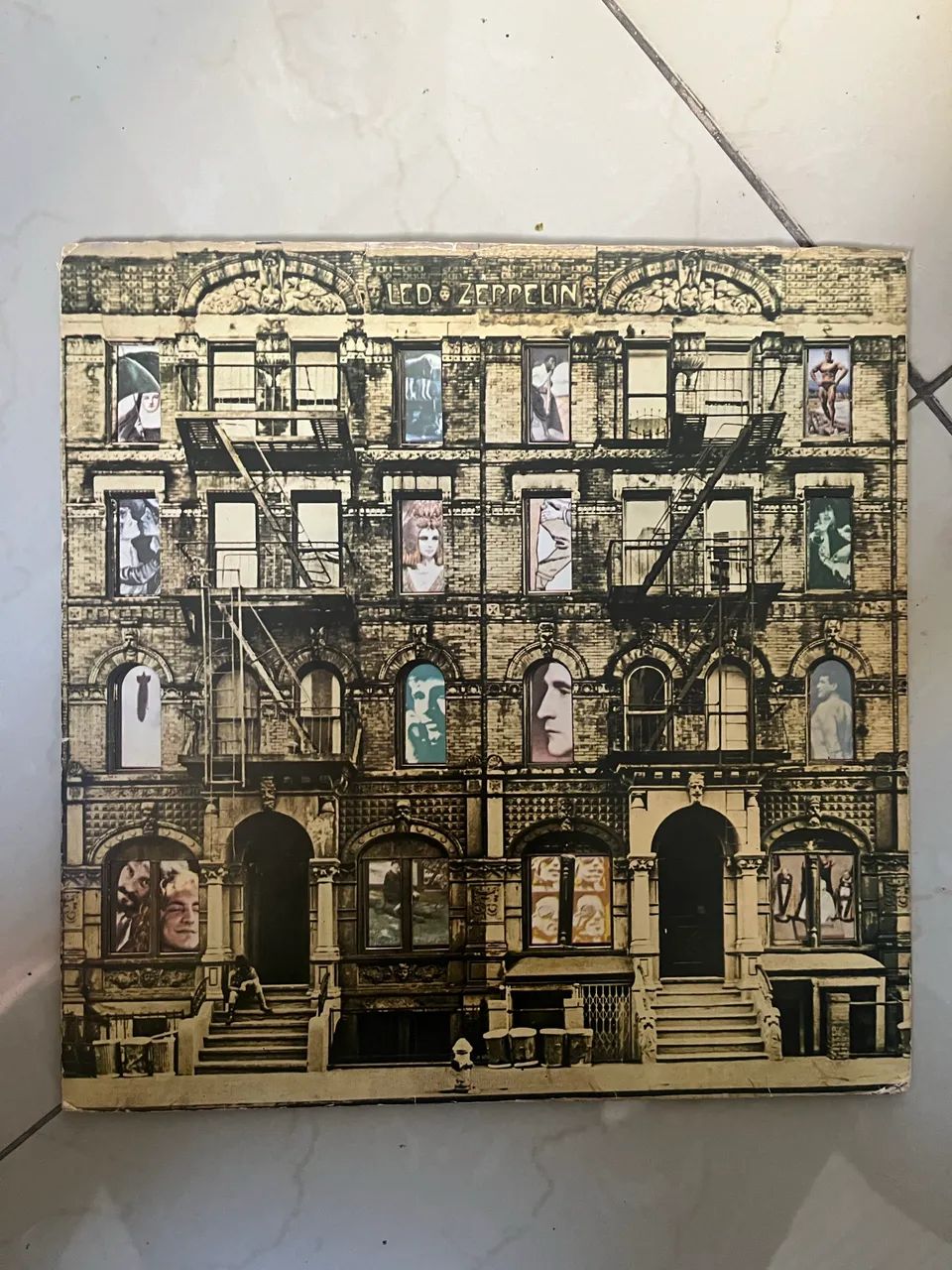 Lp Vinil Led  Zeppelin Physical Graffiti 2lp 180g  - Foto 2