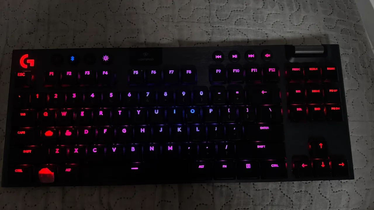 Teclado Gamer G915 TKL