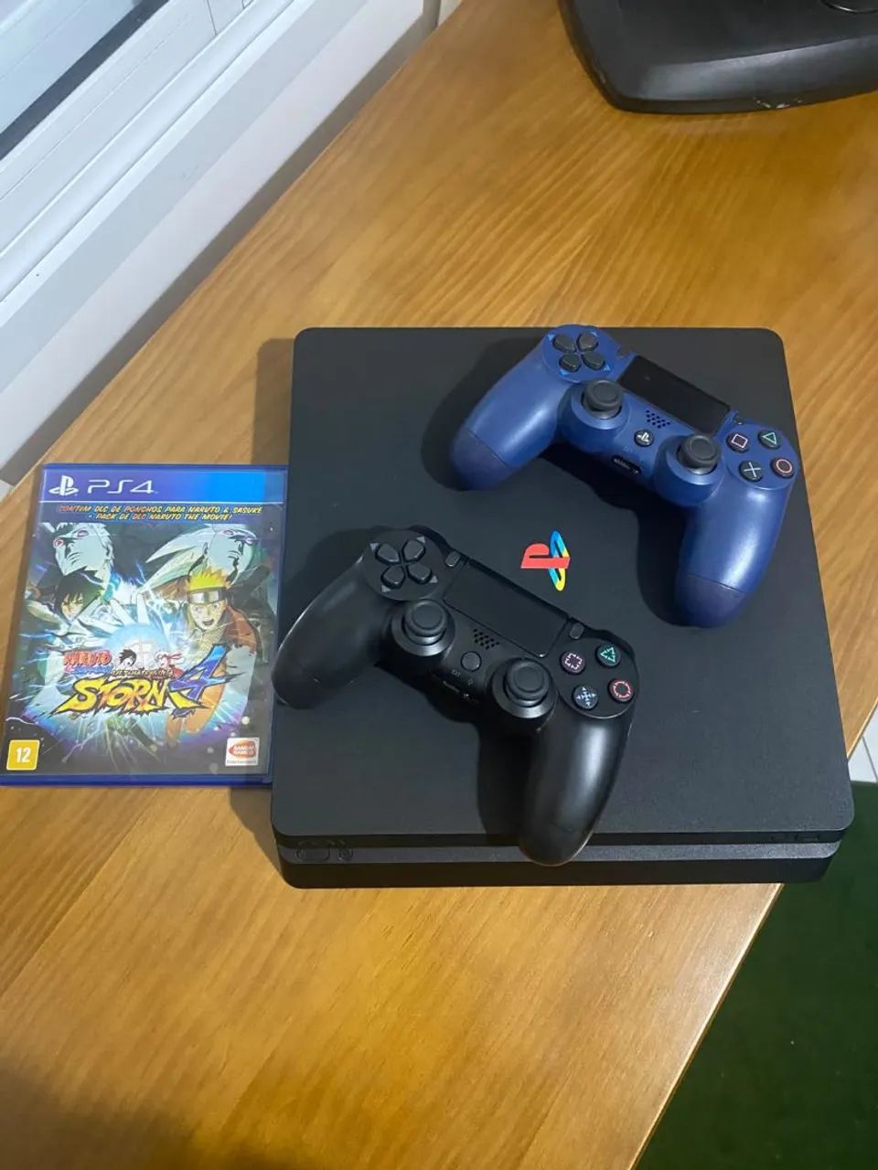 PS4 SLIM 