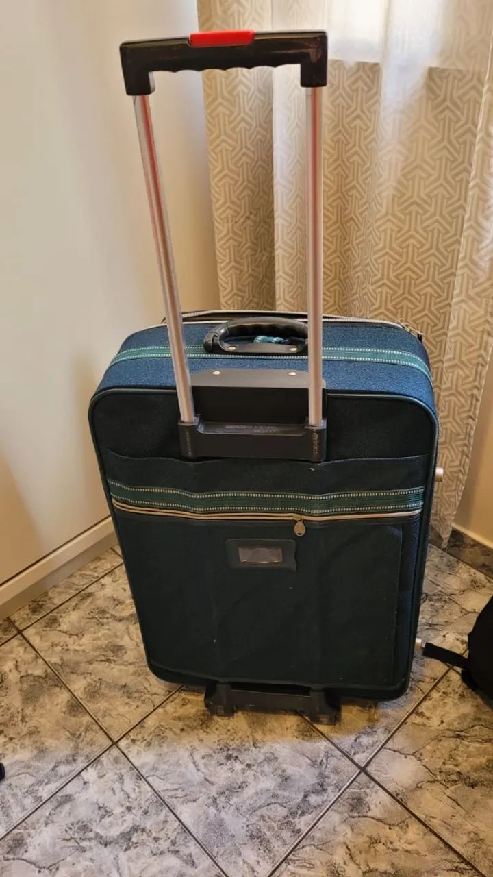 Mala para viagem espaçosa, estado excelente - Foto 3