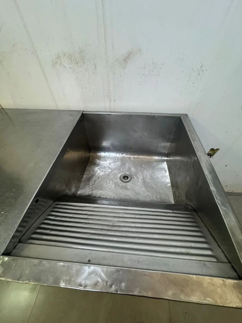 Mesa cuba de inox - Foto 3