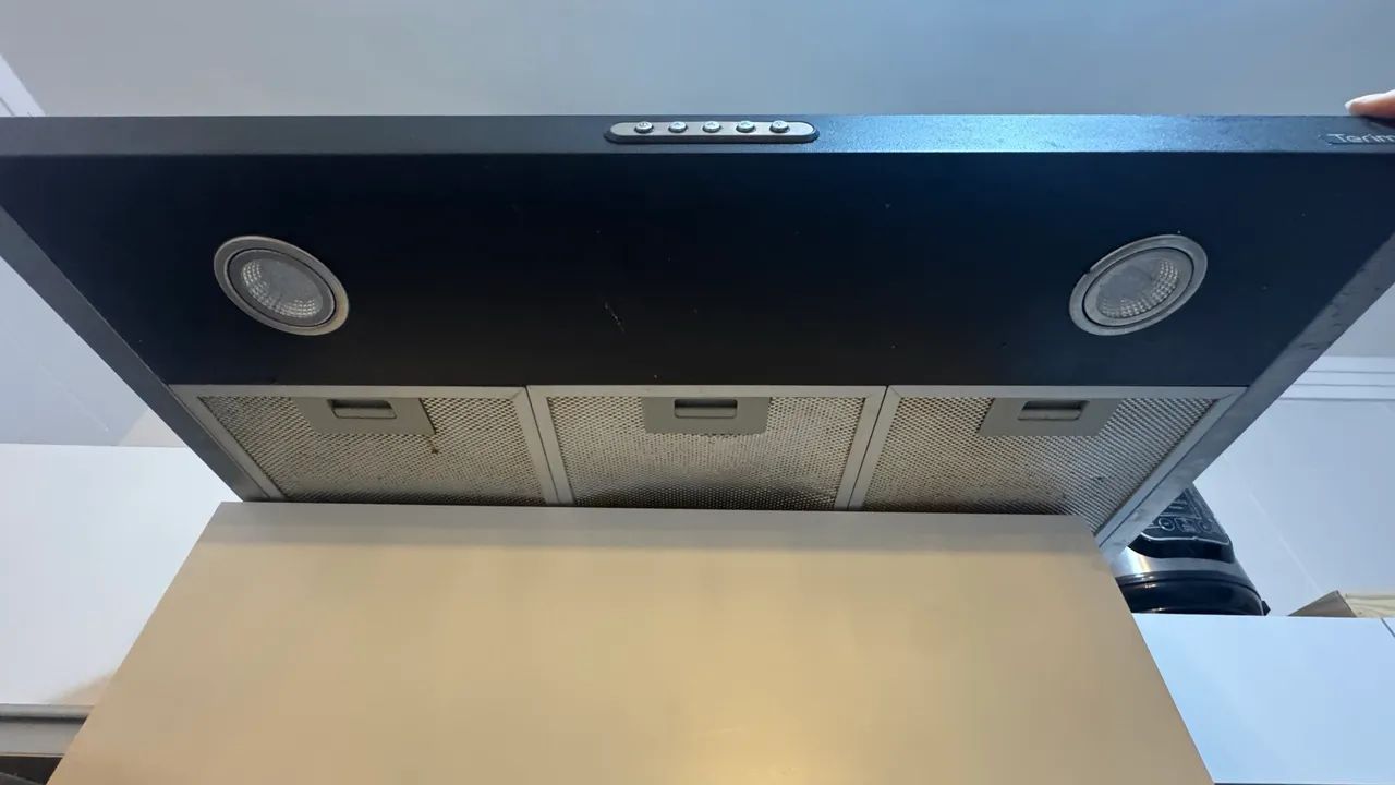 Coifa de Parede Retangular Terim Slim, 75 cm, preta com inox. - Foto 4