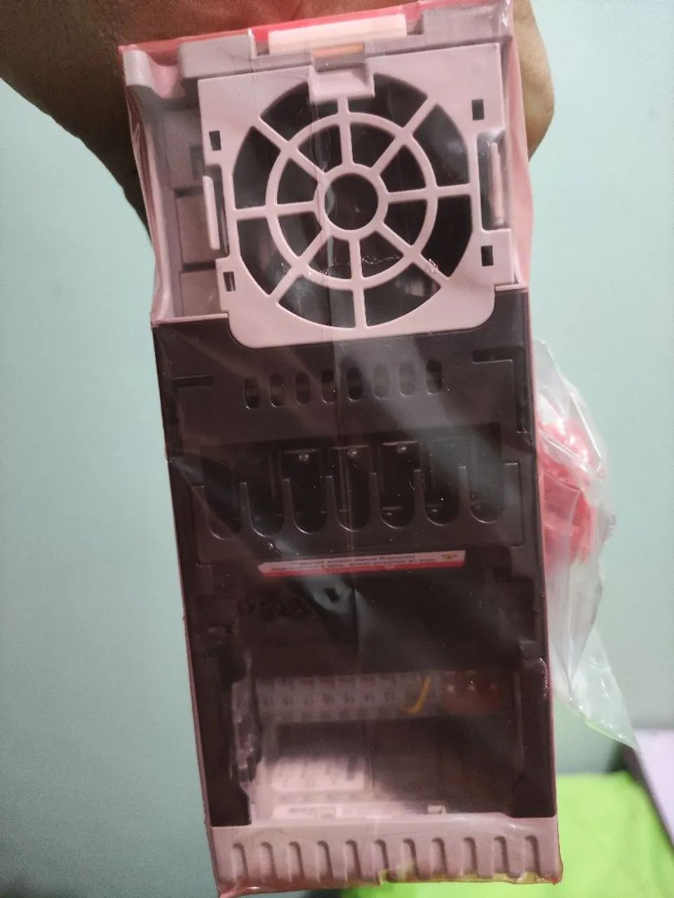 Vendo INVERSOR de frequência ALLEN BRADLEY Power flex 525  - 1/2HP  - Foto 2