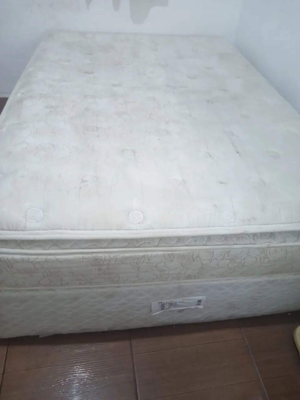Cama box casal 