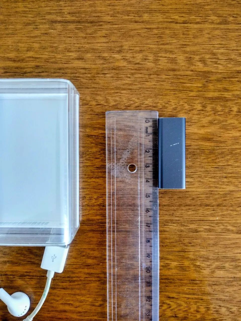 IPod Shuffle 4GB Black  (3° geração ) - Foto 4