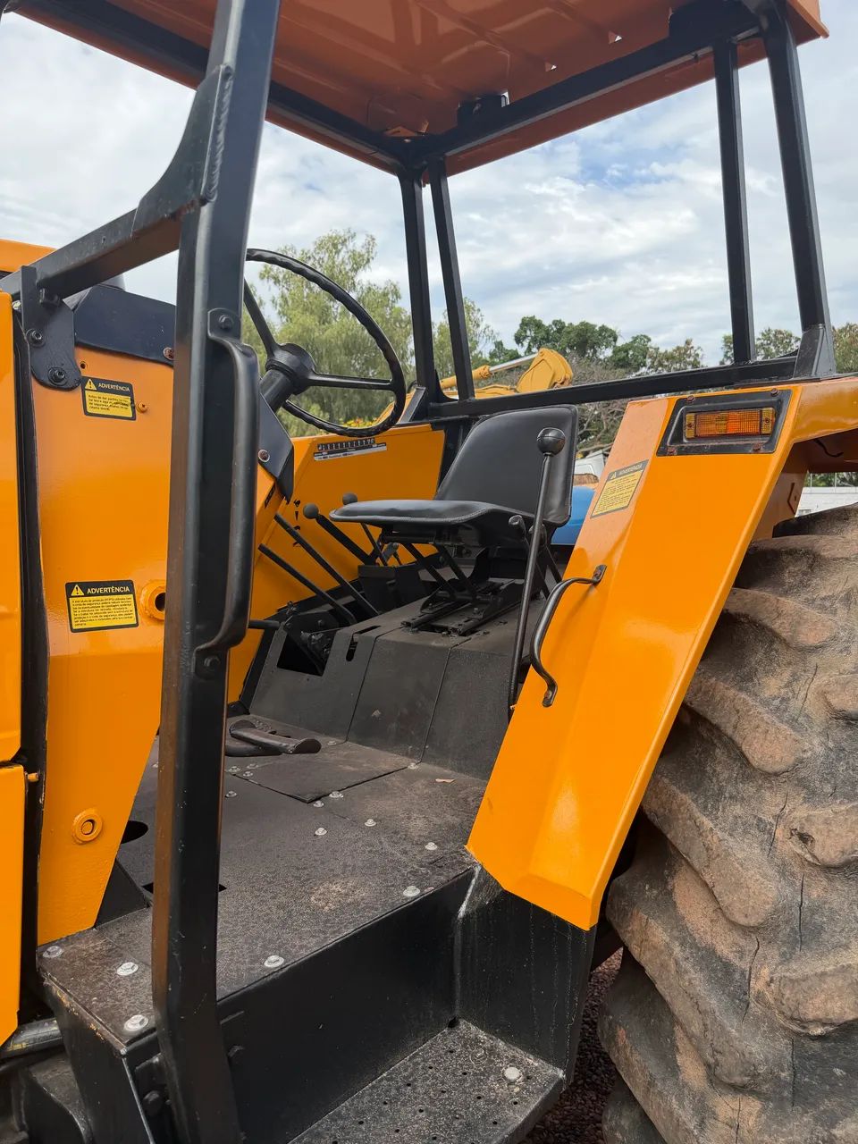 Trator Valmet 1580 - Foto 4