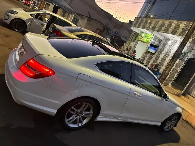 Mercedes-Benz C-180 C-180 CGI Coupe Sport 1.6 TB 16V Aut. 2013