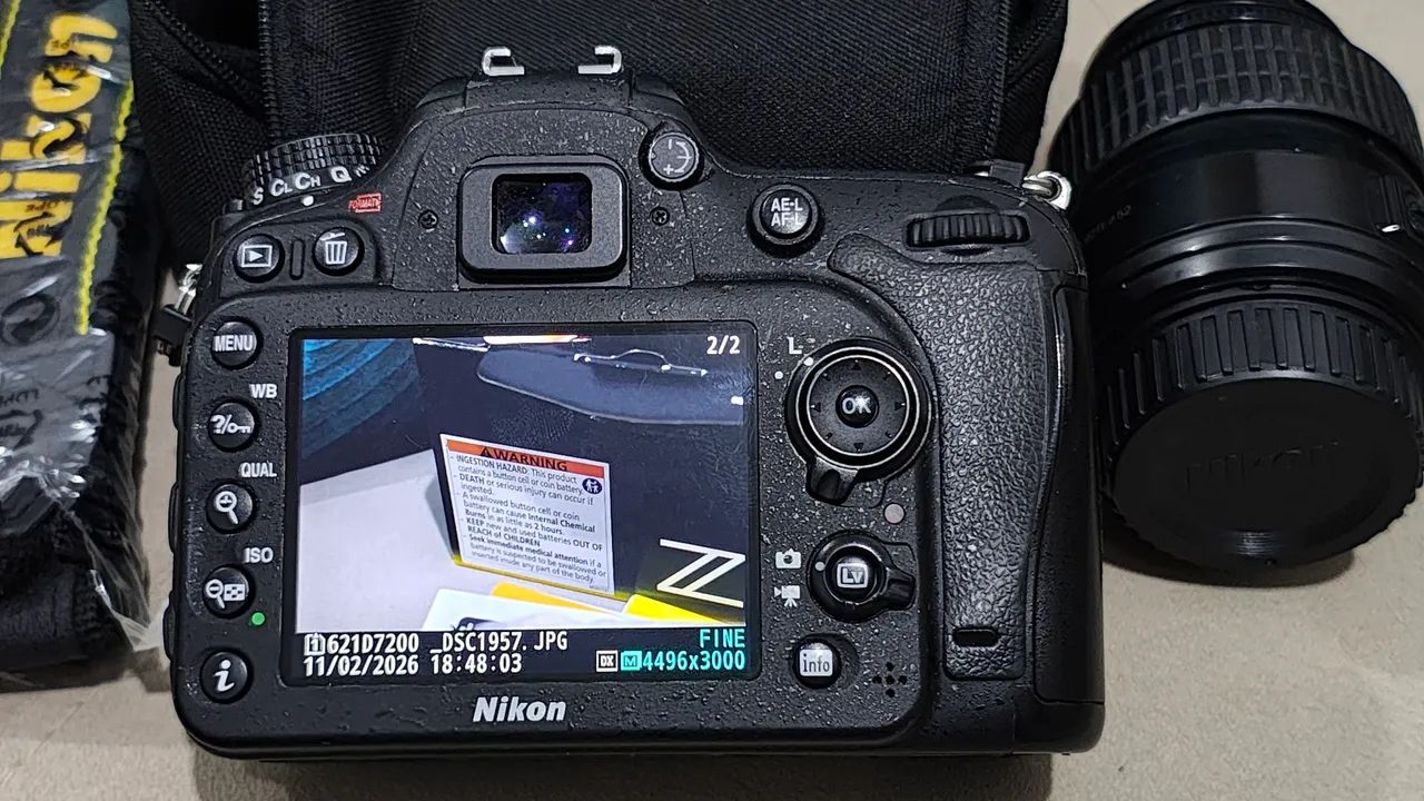 Câmera DSLR Nikon D7200 - Foto 3
