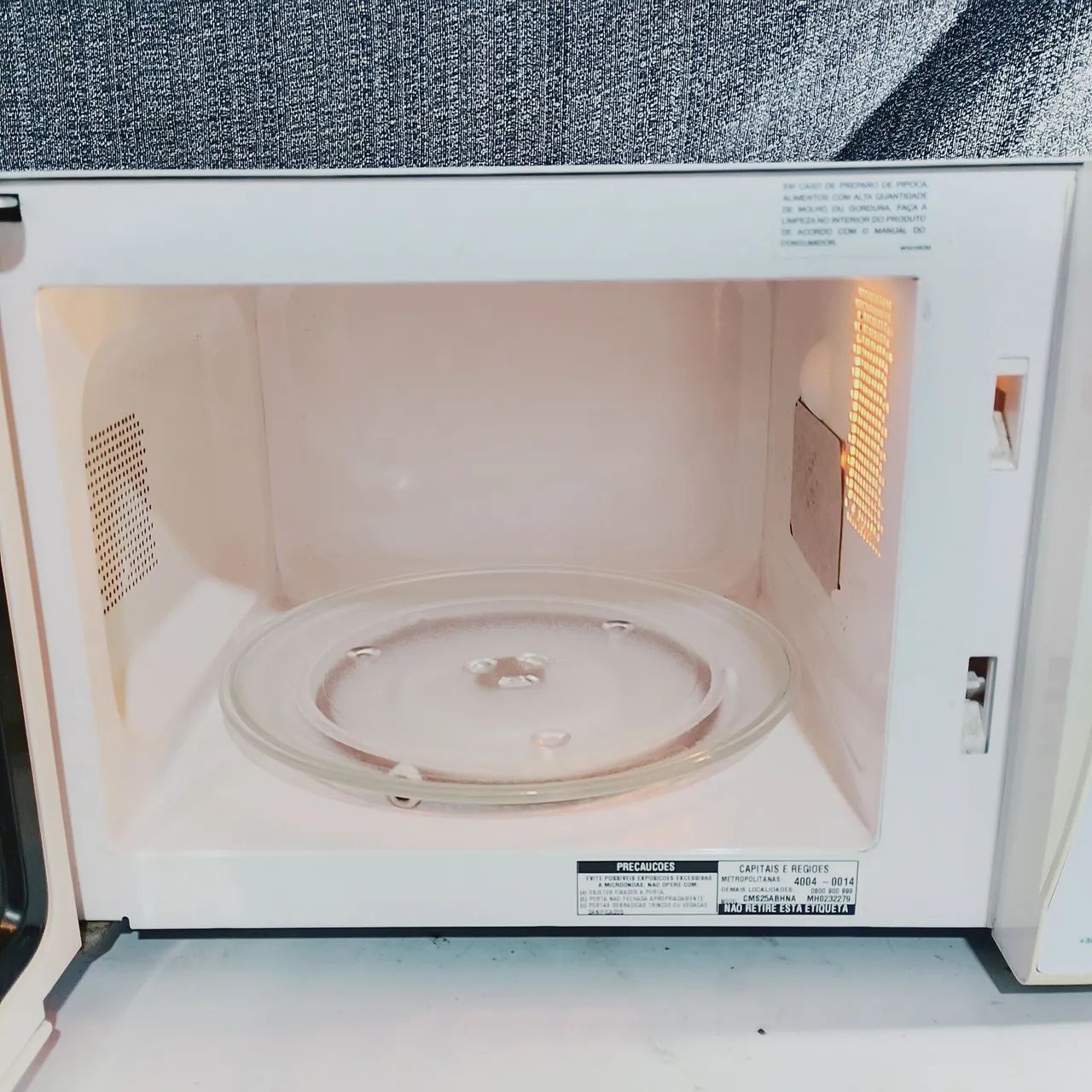 Microondas Philco com garantia  - Foto 4