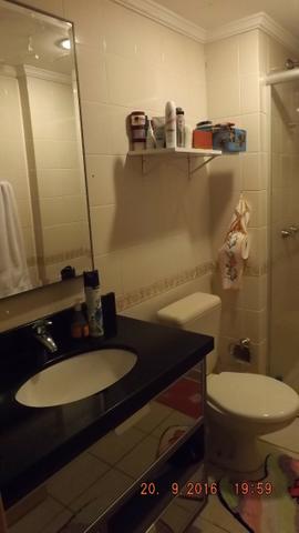 Apartamento 3 dormitórios com móveis planejados no Cabral - Foto 15