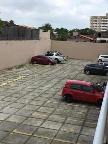 Aluga- se casa mobiliada no bairro Antônio Bezerra