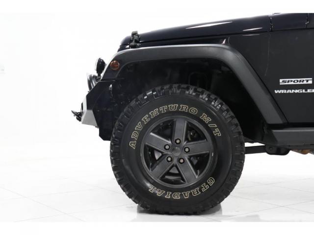 Jeep Wrangler SPORT 3.8 AUT - Foto 6