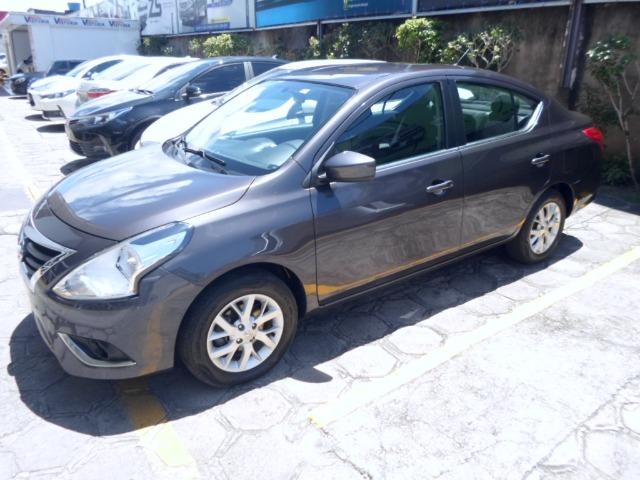 Nissan Versa 1.6 SL Flex - Única Dona!