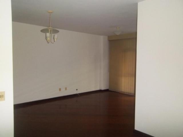 Excelente apartamento 3 quartos no Ingá - Foto 4