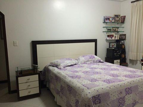 Linda casa triplex, 3 quartos, 3 vagas de garagens, Piscina e churrasqueira - Foto 4
