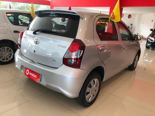 Etios Hatch X 1.3 - Foto 5