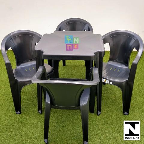 Conjunto de Mesa com 4 Poltronas Alice a partir de R$ 140,00