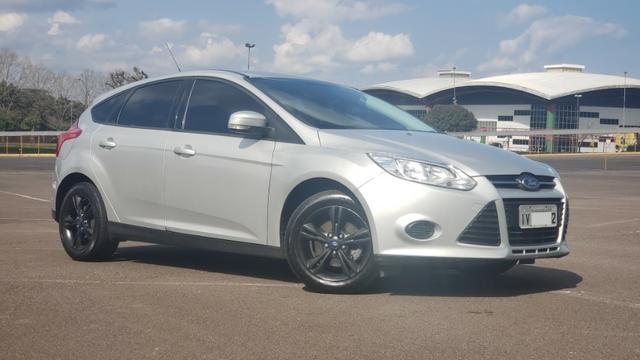 Ford Focus SE 1.6 - pneus novos - carro revisado - Foto 20