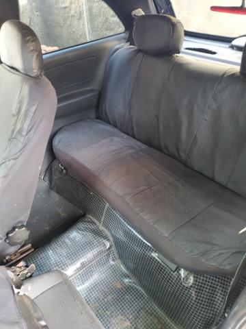Vendo Celta 02/02 sem motor - Foto 2