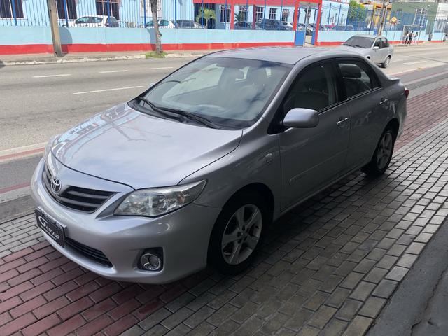 Toyota Corolla 2013 GLI Automatico - Foto 3