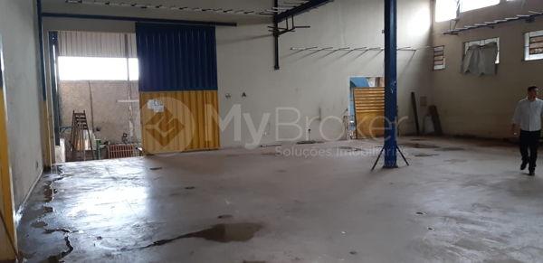 Comercial galpão / barracão - Bairro Vila Maria em Aparecida de Goiânia - Foto 5