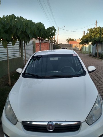 FIAT GRAND SIENA 1.4 2012/2013.