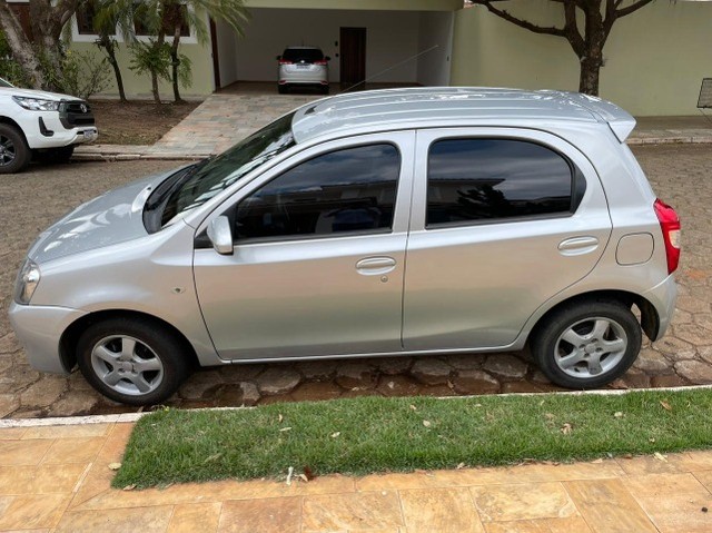 VENDO ETIOS HATCH 2015/2015 UNICO DONO IMPECAVEL