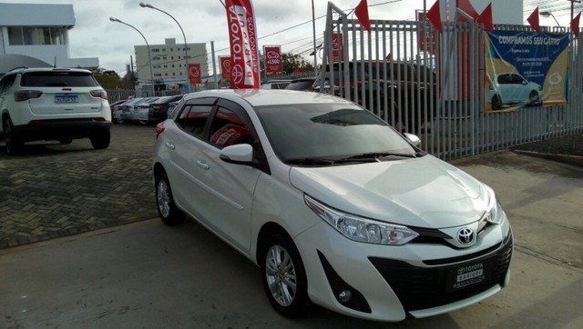TOYOTA YARIS HATCH XL 1.3 16V CVT BRANCO 2019/2019