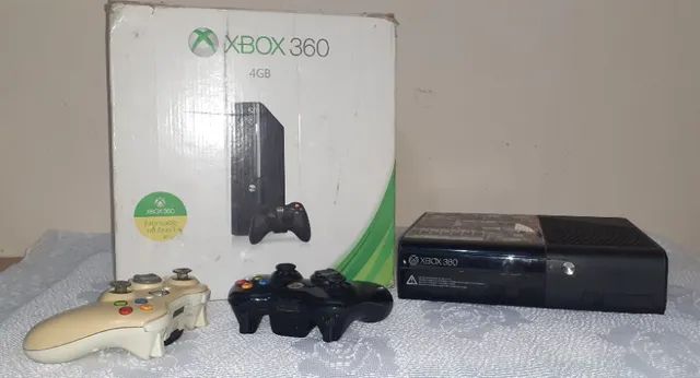 Console Xbox 360 Slim Branco 4GB + Controle Com Fio Seminovo (Com