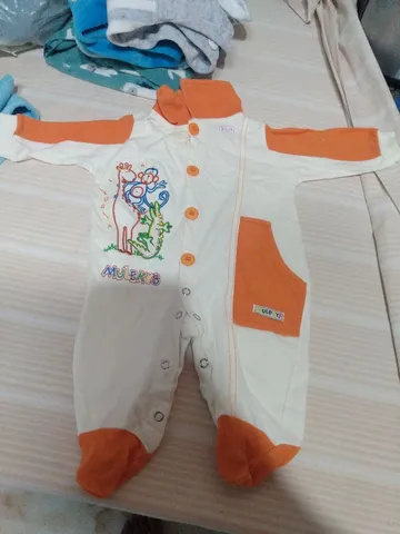 Macacão Bebê Menina Verão Flores Vermelho Tam P a G - Paraíso - Loja de  Roupa Infantil Para Meninas, Meninos e Bebês