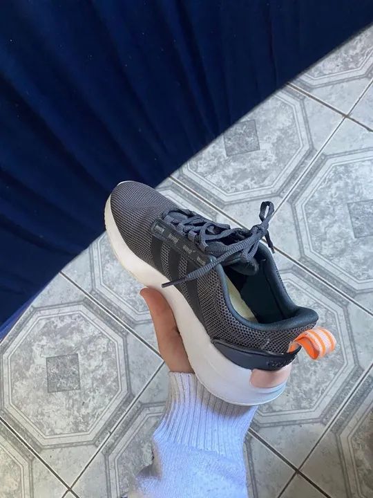 Tênis feminino Adidas Cloudfoam Super - número 35 