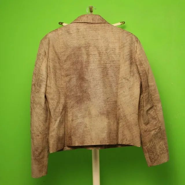 jaqueta de couro marrom - Foto 4