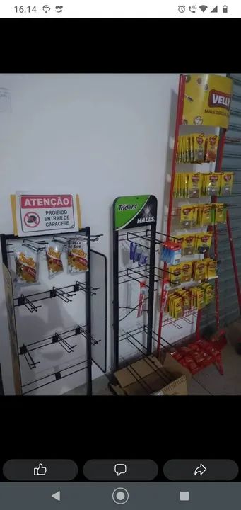 Expositor de Halls e amendoim