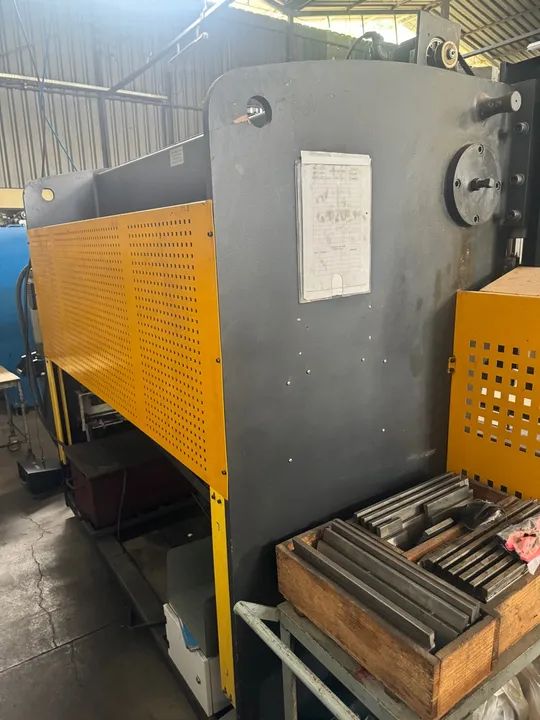 Dobradeira CN Calvi WC67K-40/2500 - Foto 3