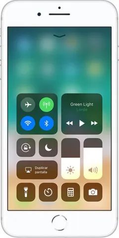 IPhone 8 64GB Cinza Espacial - 12MP iOS  Cinza Espacial e branco semi novo sem detalhes - Foto 5