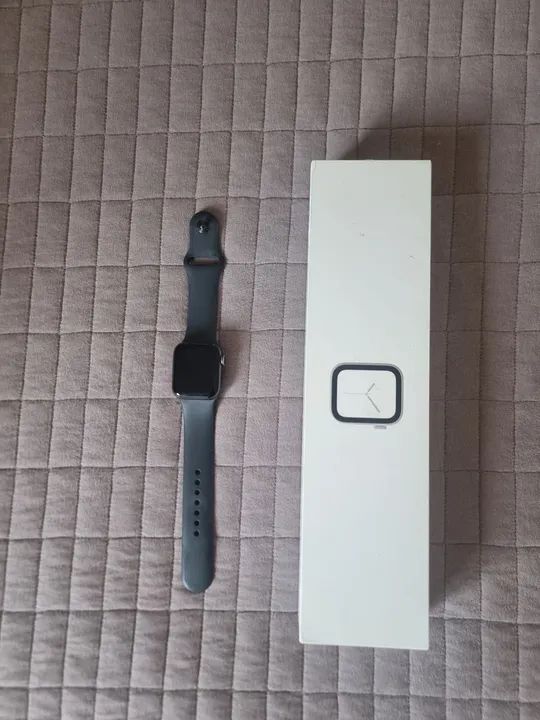 Apple Watch Series 4 GPS 40mm Silver Seashell Sport Loop Smartwatches Morada da Colina Uberlandia 1341478994 OLX