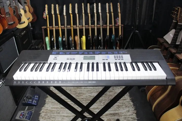 Teclado Musical Casio Standard CTK-1550 61 teclas
