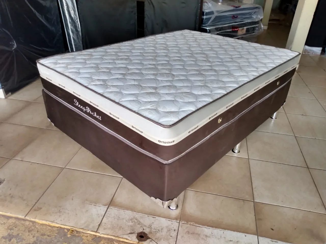 Colchão Molas ensacadas casal + suporte brinde, produtos novos