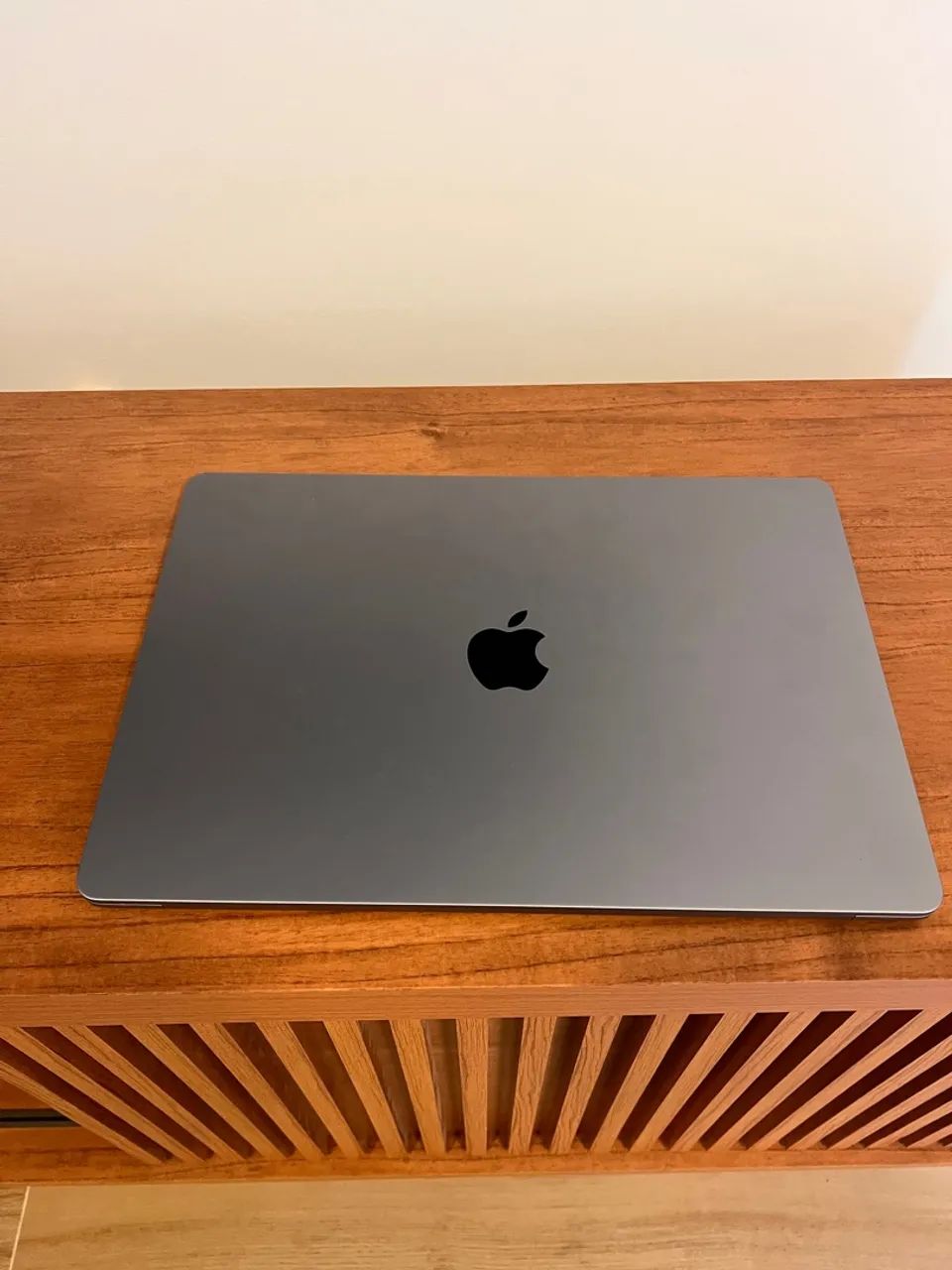 MacBook Air 15? M2 2023 - Como novo! Bateria 100% - Acompanha cabo e case - Foto 2