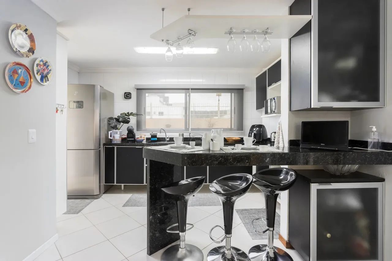 Casa para venda com 125 metros quadrados com 2 quartos - Foto 4